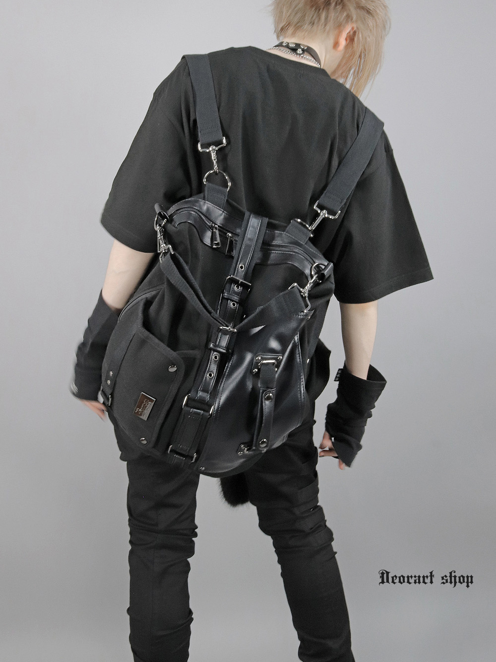 Deorart,ディオラート,モード,ゴシック,バッグ,マルチウェイバッグ,多機能バッグ,リュック,ショルダーバッグ,かわいい,かっこいい,地雷系,バンド衣装,お洒落,オシャレ,可愛い,ライブ,ファッション,衣装,メンズファッション,レディスファッション,V系ファッション,地雷系ファッション,通販