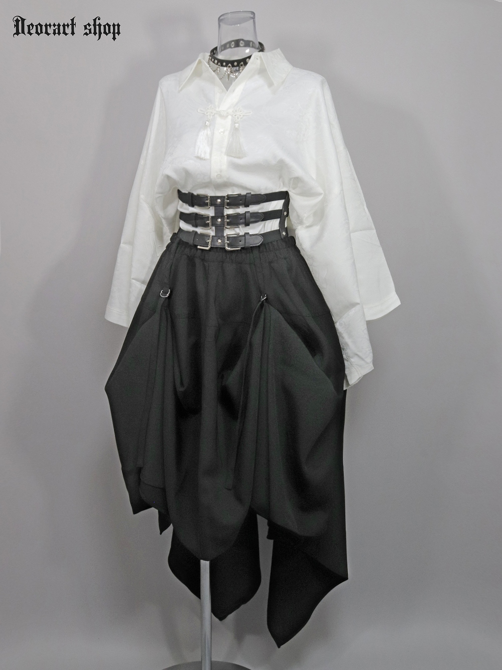 Deorart,ディオラート,モード,ゴシック,ゴスロリ,Y2K,ベルト,太ベルト,コルセット,伸びる,苦しくない,ロリータ,地雷系,バックル,拘束,首輪,人間,ライブ,ファッション,衣装,メンズ,レディス,通販