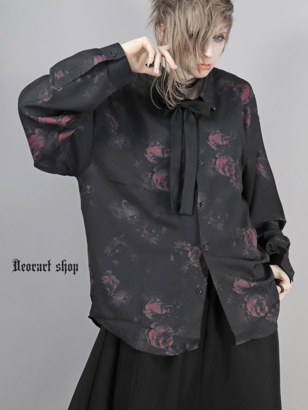 Deorart,ディオラート,総柄シャツ,V系シャツ,パーティ,ドレスアップ,ローズ柄,オーバーサイズ,薔薇,花柄,メンズ,レディス,おしゃれ,カッコイイ,地雷系,ホスト,ライブ衣装,通販