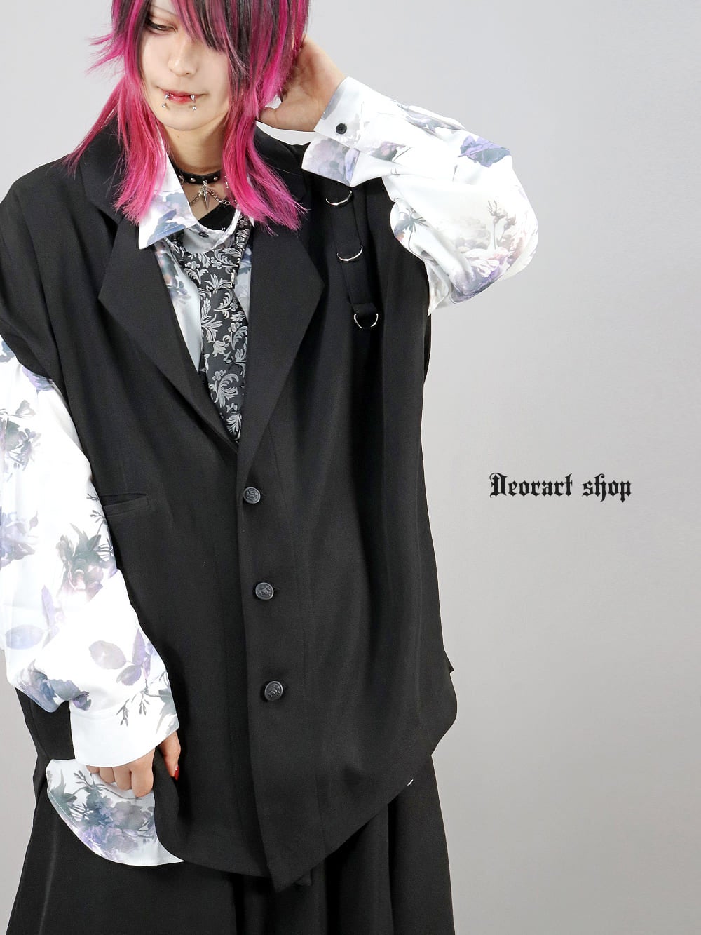 Deorart,ディオラート,総柄シャツ,V系シャツ,パーティ,ドレスアップ,ローズ柄,オーバーサイズ,薔薇,花柄,メンズ,レディス,おしゃれ,カッコイイ,地雷系,ホスト,ライブ衣装,通販