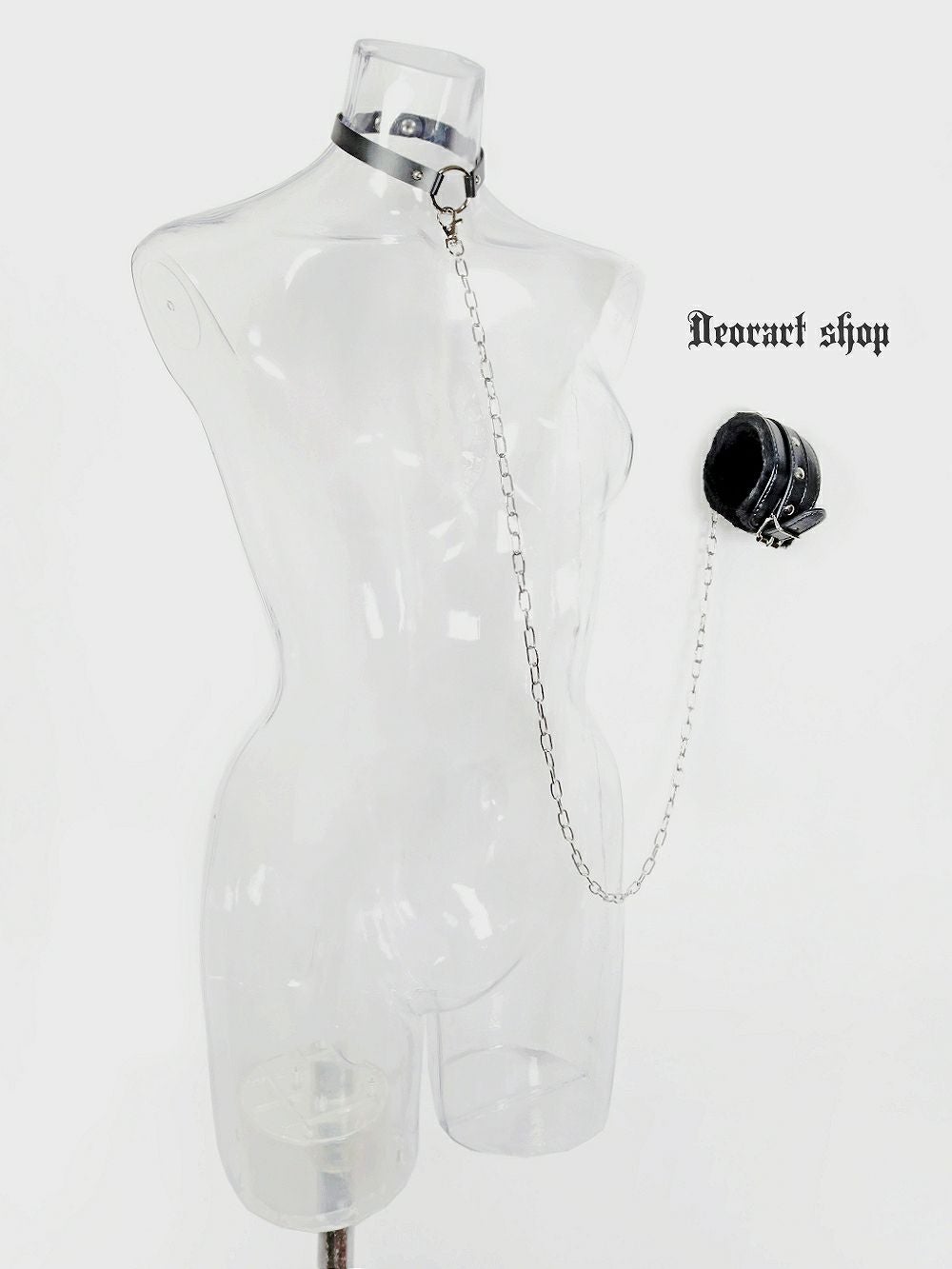 Deorart,バンド,V系,ハンドカフ,チョーカー,チェーン付きチョーカー,ホスト,歌舞伎町,コスチューム,ダンス衣装,かっこいい,病みかわいい,コスプレ,コスプレ衣装,