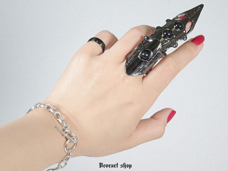Deorart,ディオラート,かっこいい,指輪,リングアーマーリング,フィンガーリング,V系ファッション,パンクファッション,ゴシックファッション,メンズファッション,レディースファッション,ユニセックス,アクセサリー,アクセ,