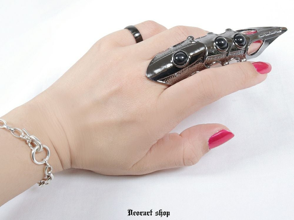 BY1153 黒玉デザインアーマーリング 指輪 [フィンガーリング