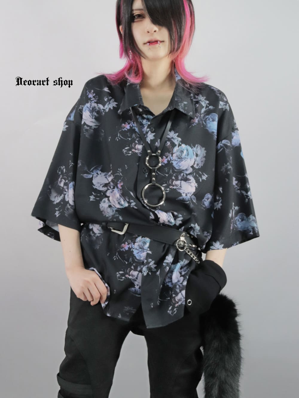 Deorart,ディオラート,総柄シャツ,V系シャツ,パーティ,ドレスアップ,ローズ柄,オーバーサイズ,薔薇,花柄,メンズ,レディス,おしゃれ,カッコイイ,地雷系,ホスト,ライブ衣装,通販