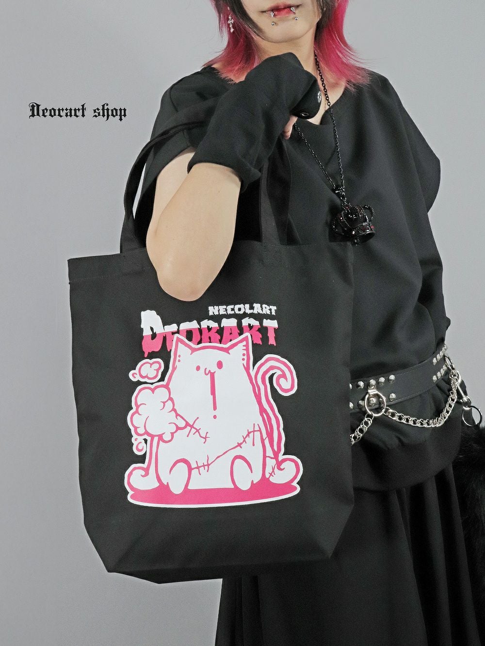 Deorart,ディオラート,パンクロック,サブカル系,NECOLA,ネコラ,地雷系, ペア,お揃い,バッグ,キャラクター,病み,猫,サブバッグ,エコバッグ,ライブ,V系,emo,Vrock