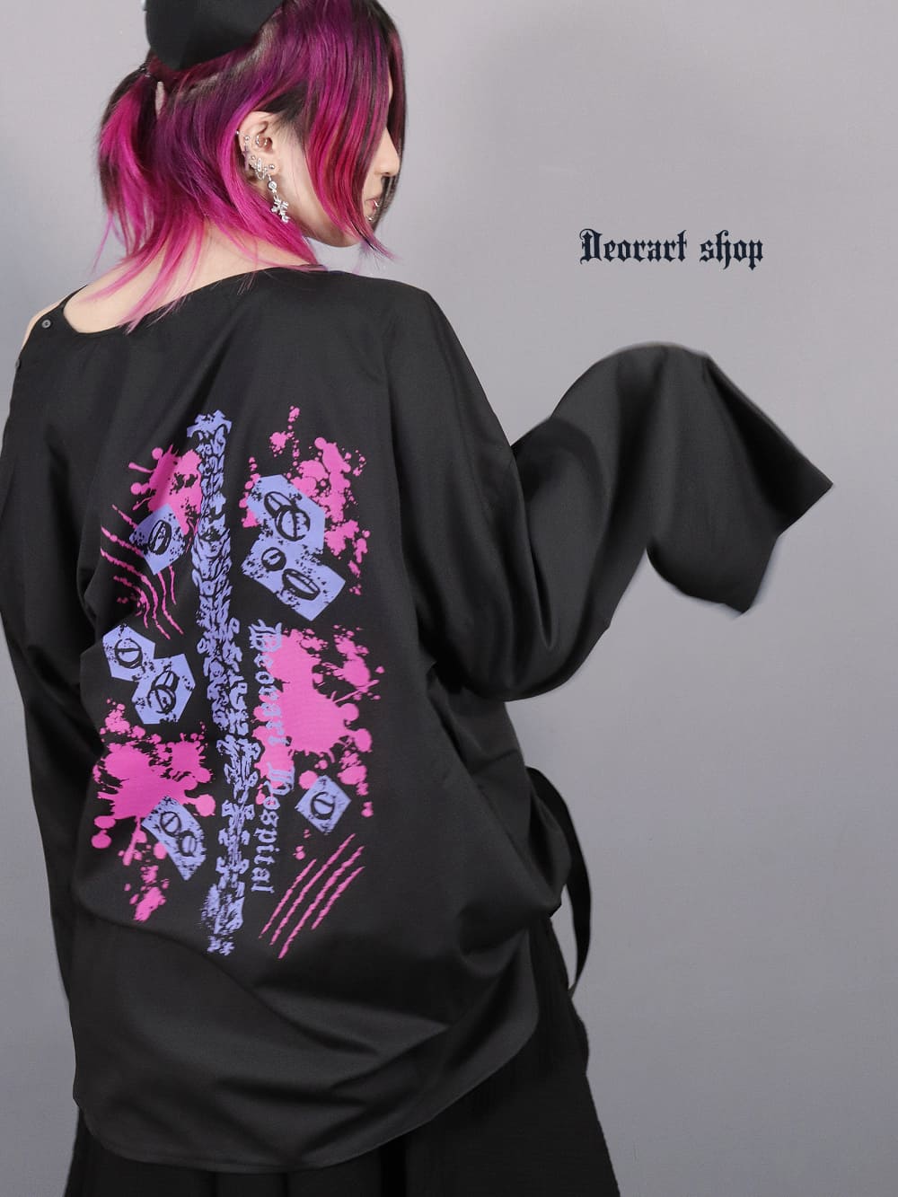 Deorart,ディオラート,ナースキャップ,病院風コーデ,血まみれ,包帯,ナースコーデ,ドクター,注射器,聴診器,プリント,医者,白衣,マッドサイエンティスト,コスプレ,ゴスロリ,通販,地雷系,ハロウィン,衣装,バンド,コンカフェ,V系,ヴィジュアル系,男,メンズ,レディース,ファッション,mad scientist,emo,fashion