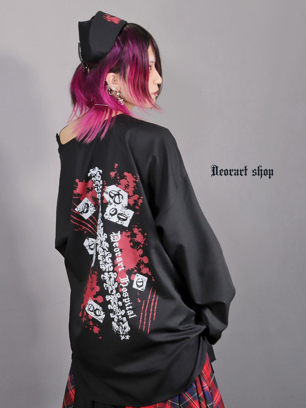 Deorart,ディオラート,ナースキャップ,病院風コーデ,血まみれ,包帯,ナースコーデ,ドクター,注射器,聴診器,プリント,医者,白衣,マッドサイエンティスト,コスプレ,ゴスロリ,通販,地雷系,ハロウィン,衣装,バンド,コンカフェ,V系,ヴィジュアル系,男,メンズ,レディース,ファッション,mad scientist,emo,fashion