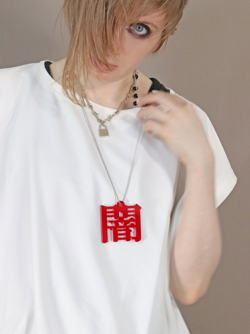 Deorart,ディオラート,アクリルネックレス,大きめ,モチーフ,ペンダント,漢字,血,闇,悪魔,病み,メンヘラ,アクセサリー,V系,ヴィジュアル系,サブカル,地雷系,大人,オカルト,ホラー,ゾンビ,メンズ,レディス,necklace,pendant,Jrock,anime,harajyuku,japan,kanji,emo,punk,rock,dark,