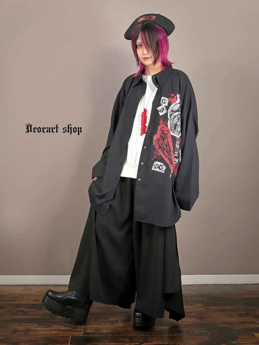 Deorart,ディオラート,アクリルネックレス,大きめ,モチーフ,ペンダント,漢字,血,依存症,病み,メンヘラ,アクセサリー,V系,ヴィジュアル系,サブカル,地雷系,大人,オカルト,ホラー,ゾンビ,メンズ,レディス,necklace,pendant,Jrock,anime,harajyuku,japan,kanji,emo,punk,rock,addiction