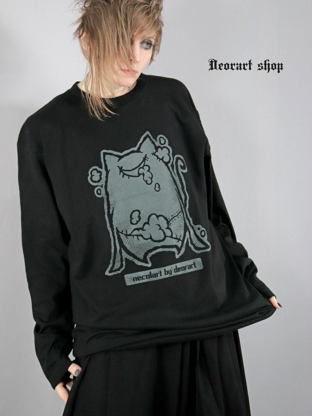 Deorart,ディオラート,necola,necolart,ネコラ,ネコラート,病みかわ,キャラクター,地雷,猫,プリント,イラスト,メンズ,レディス,ビッグT,大きいサイズ,オーバーサイズ,Tシャツ,ロンT,通販,ブランド