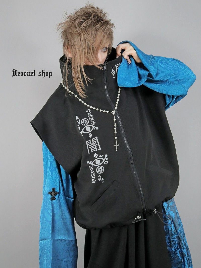 Deorart,ディオラート,地雷系,猫耳,ネコ,猫柄,サイバー,サイバーパンク,妖怪,和装,ホラー,着物,振袖,闇,漢字,原宿系,ジャージ,V系,emo,punk,rock,harajyuku,メンズ,レディース,オーバーサイズ,大きいサイズ,ゴシック,モード,ファッション,服,通販