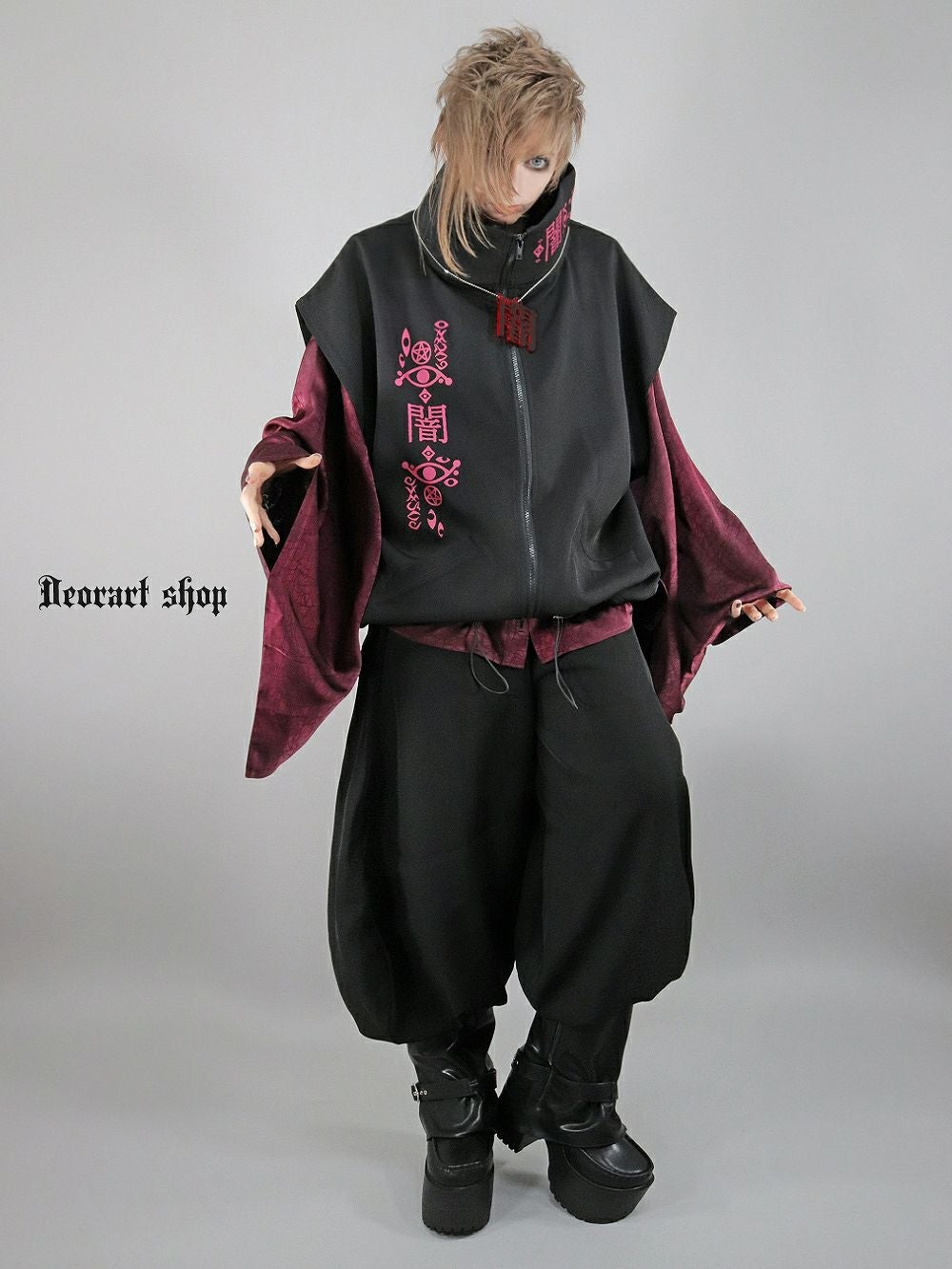 Deorart,ディオラート,地雷系,猫耳,ネコ,猫柄,サイバー,サイバーパンク,妖怪,和装,ホラー,着物,振袖,闇,漢字,原宿系,ジャージ,V系,emo,punk,rock,harajyuku,メンズ,レディース,オーバーサイズ,大きいサイズ,ゴシック,モード,ファッション,服,通販