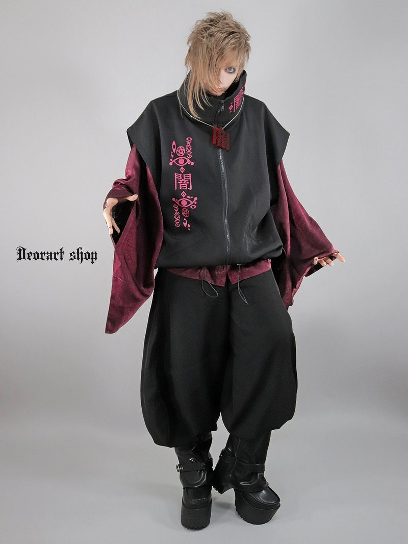 Deorart,ディオラート,地雷系,猫耳,ネコ,猫柄,サイバー,サイバーパンク,妖怪,和装,ホラー,着物,振袖,闇,漢字,原宿系,ジャージ,V系,emo,punk,rock,harajyuku,メンズ,レディース,オーバーサイズ,大きいサイズ,ゴシック,モード,ファッション,服,通販