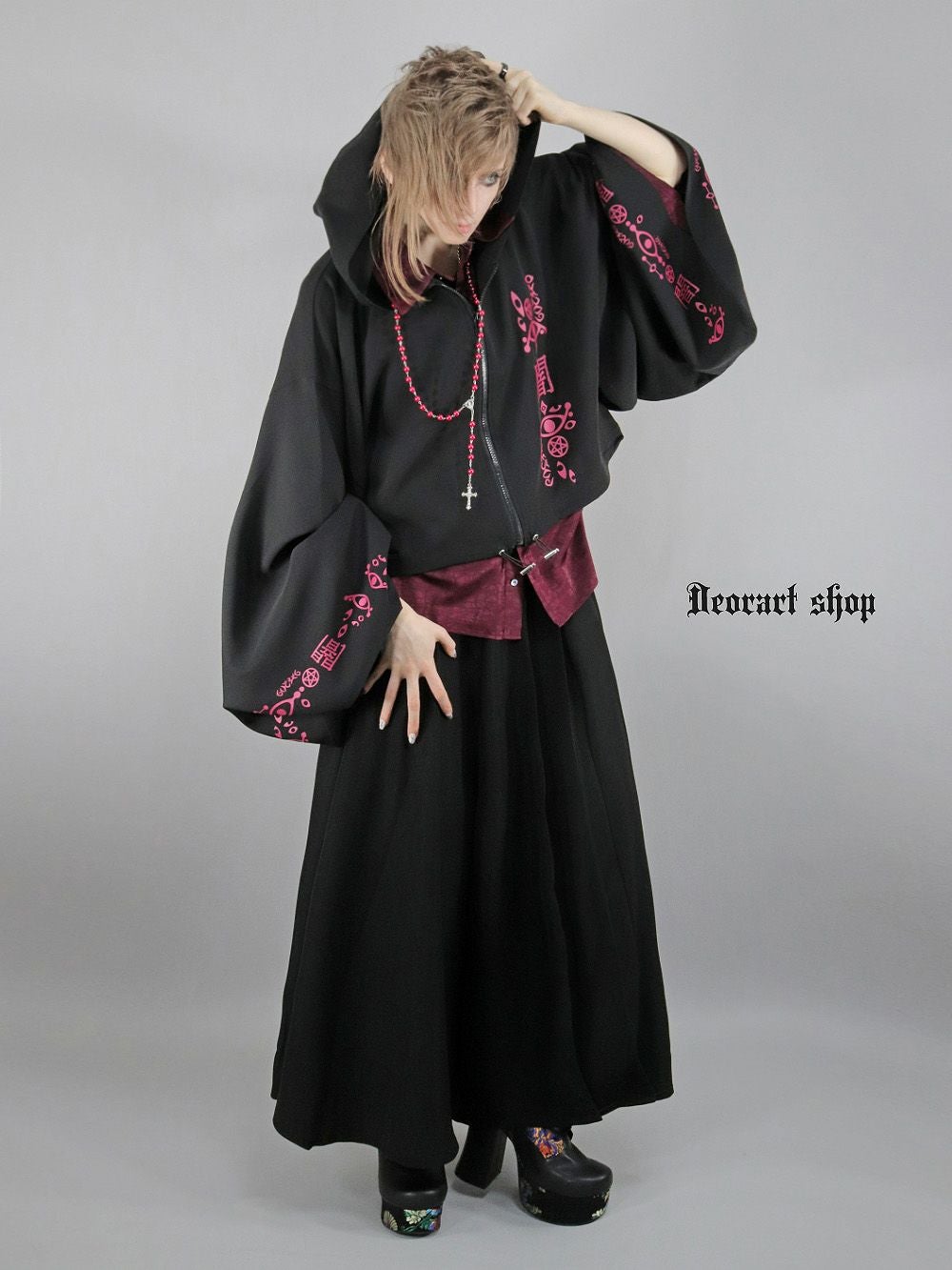 Deorart,ディオラート,地雷系,猫耳,ネコミミ,ケモミミ,パーカー,尻尾,猫柄,サイバー,サイバーパンク,妖怪,和装,ホラー,着物,振袖,闇,漢字,原宿系,ジャージ,V系,emo,punk,rock,harajyuku,メンズ,レディース,オーバーサイズ,大きいサイズ,ゴシック,モード,ファッション,服,通販