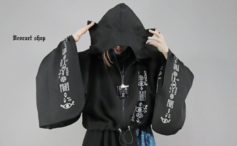 Deorart,ディオラート,地雷系,猫耳,ネコミミ,ケモミミ,パーカー,尻尾,猫柄,サイバー,サイバーパンク,妖怪,和装,ホラー,着物,振袖,闇,漢字,原宿系,ジャージ,V系,emo,punk,rock,harajyuku,メンズ,レディース,オーバーサイズ,大きいサイズ,ゴシック,モード,ファッション,服,通販