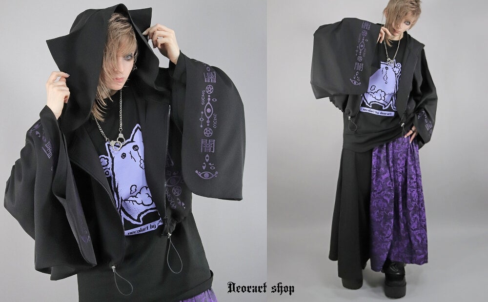 Deorart,ディオラート,地雷系,猫耳,ネコミミ,ケモミミ,パーカー,尻尾,猫柄,サイバー,サイバーパンク,妖怪,和装,ホラー,着物,振袖,闇,漢字,原宿系,ジャージ,V系,emo,punk,rock,harajyuku,メンズ,レディース,オーバーサイズ,大きいサイズ,ゴシック,モード,ファッション,服,通販