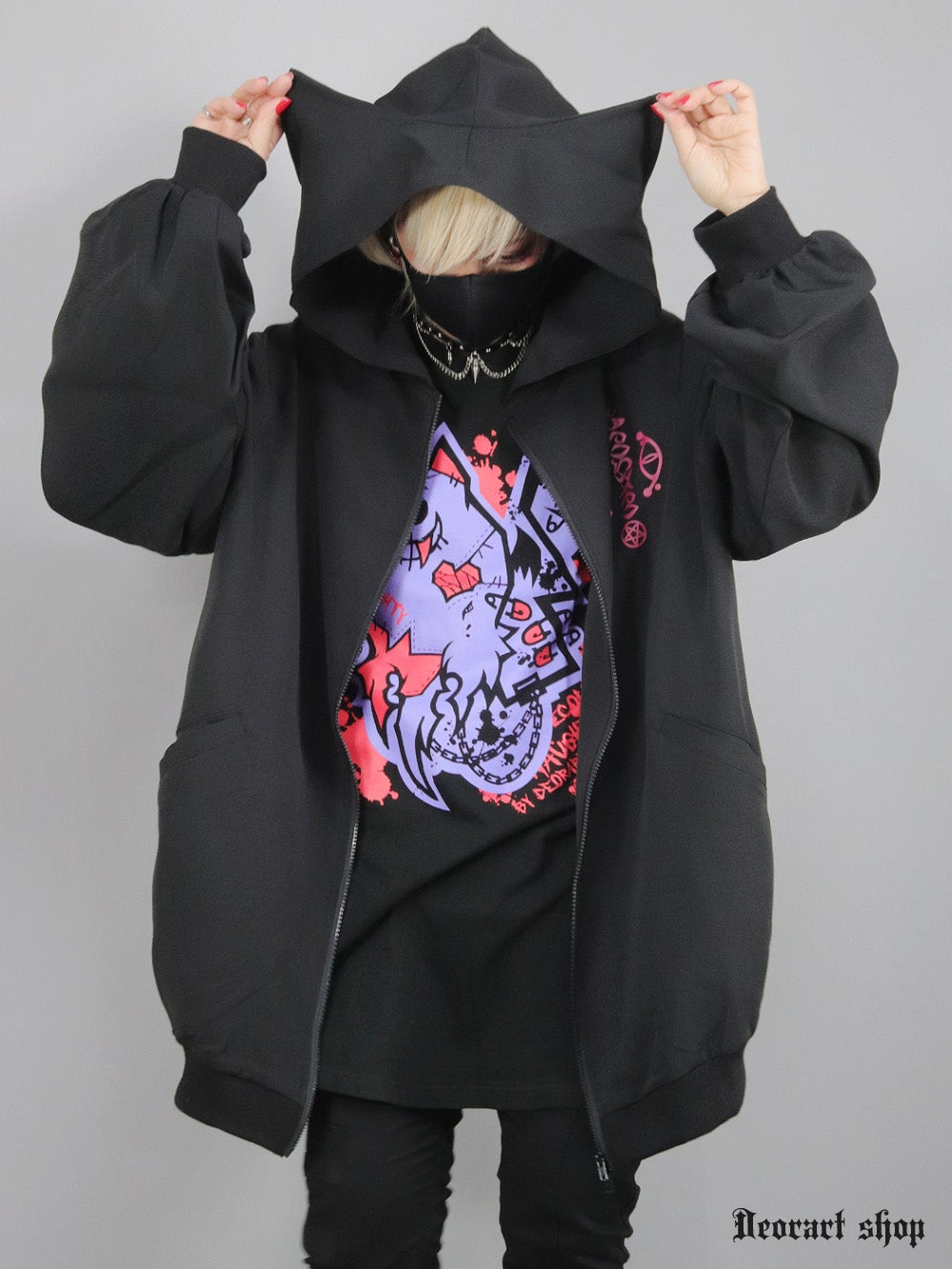 Deorart,ディオラート,地雷系,猫耳,ネコミミ,ケモミミ,パーカー,尻尾,猫柄,サイバー,サイバーパンク,妖怪,和装,ホラー,着物,振袖,闇,漢字,原宿系,ジャージ,V系,emo,punk,rock,harajyuku,メンズ,レディース,オーバーサイズ,大きいサイズ,ゴシック,モード,ファッション,服,通販