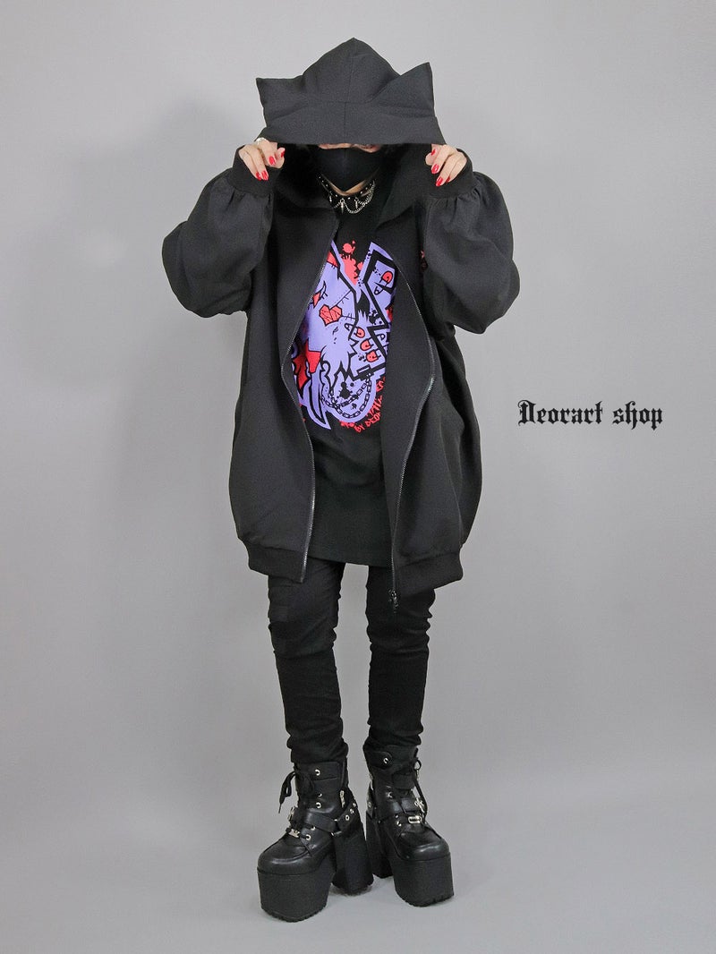 Deorart,ディオラート,地雷系,猫耳,ネコミミ,ケモミミ,パーカー,尻尾,猫柄,サイバー,サイバーパンク,妖怪,和装,ホラー,着物,振袖,闇,漢字,原宿系,ジャージ,V系,emo,punk,rock,harajyuku,メンズ,レディース,オーバーサイズ,大きいサイズ,ゴシック,モード,ファッション,服,通販