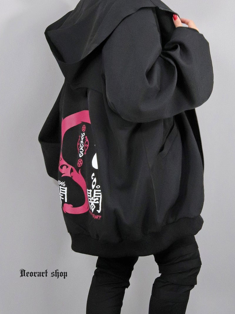 Deorart,ディオラート,地雷系,猫耳,ネコミミ,ケモミミ,パーカー,尻尾,猫柄,サイバー,サイバーパンク,妖怪,和装,ホラー,着物,振袖,闇,漢字,原宿系,ジャージ,V系,emo,punk,rock,harajyuku,メンズ,レディース,オーバーサイズ,大きいサイズ,ゴシック,モード,ファッション,服,通販