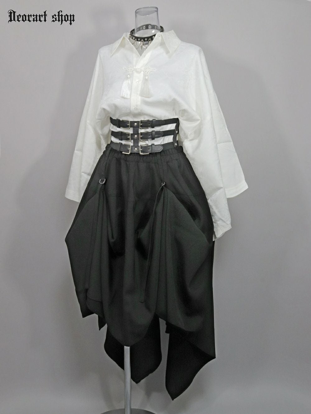 Deorart,ディオラート,モード,ゴシック,ゴスロリ,Y2K,ベルト,太ベルト,コルセット,伸びる,苦しくない,ロリータ,地雷系,バックル,拘束,首輪,人間,ライブ,ファッション,衣装,メンズ,レディス,通販