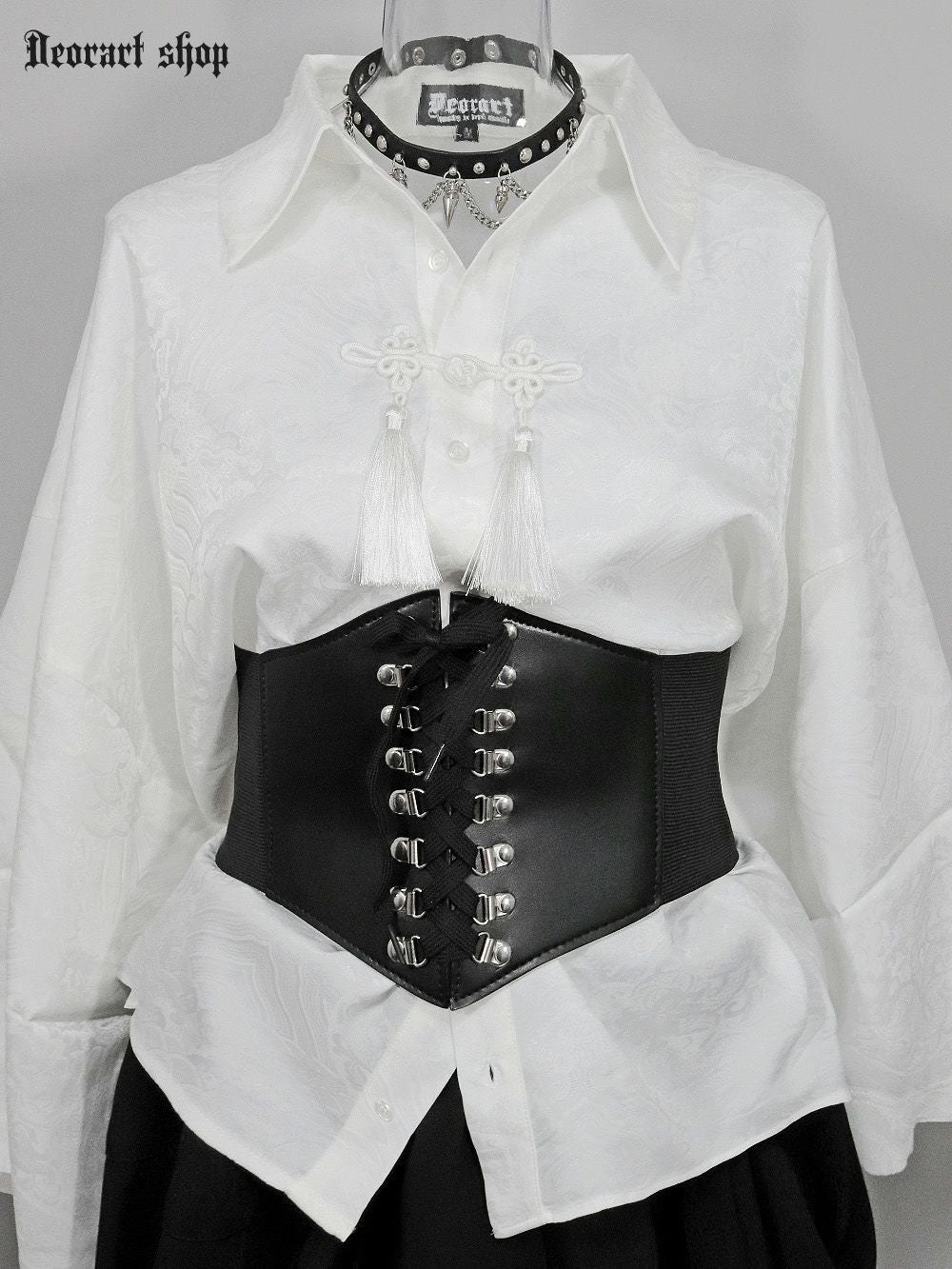 Deorart,ディオラート,モード,ゴシック,ゴスロリ,Y2K,ベルト,太ベルト,コルセット,伸びる,苦しくない,ロリータ,地雷系,バックル,拘束,首輪,人間,ライブ,ファッション,衣装,メンズ,レディス,通販