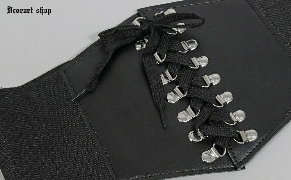 Deorart,ディオラート,モード,ゴシック,ゴスロリ,Y2K,ベルト,太ベルト,コルセット,伸びる,苦しくない,ロリータ,地雷系,バックル,拘束,首輪,人間,ライブ,ファッション,衣装,メンズ,レディス,通販