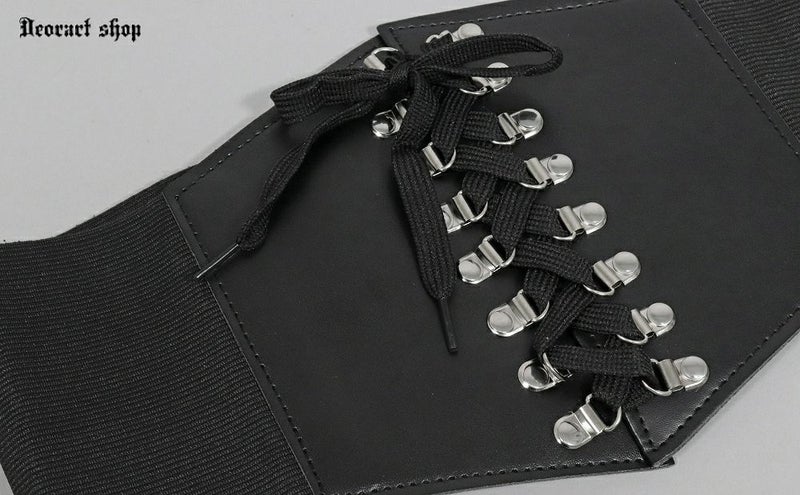 Deorart,ディオラート,モード,ゴシック,ゴスロリ,Y2K,ベルト,太ベルト,コルセット,伸びる,苦しくない,ロリータ,地雷系,バックル,拘束,首輪,人間,ライブ,ファッション,衣装,メンズ,レディス,通販