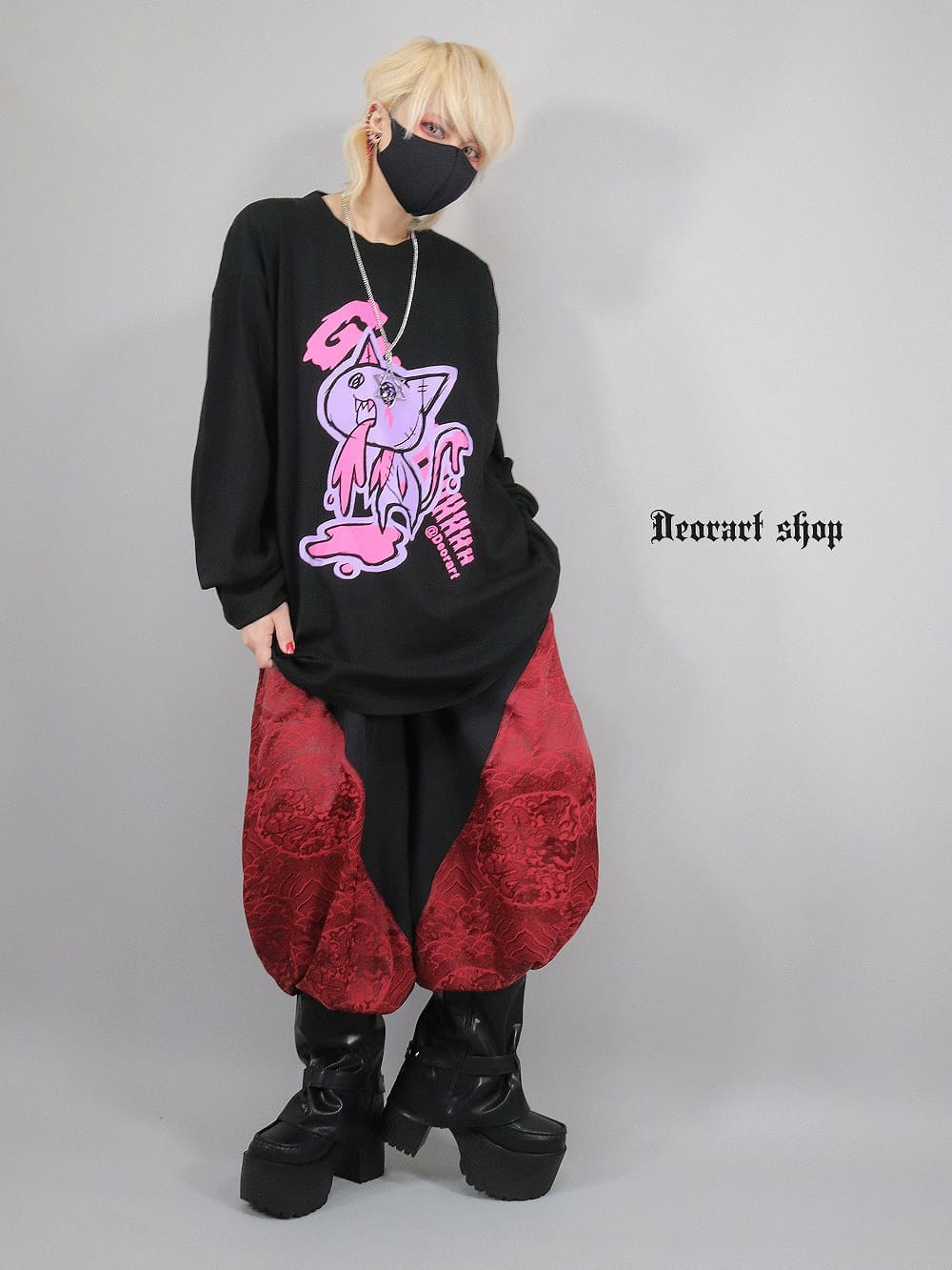 Deorart,ディオラート,通販,ゴシック,猫,キャラクター,Tシャツ,酒,病み,NECOLA,ネコラ,地雷系,オーバーサイズ,ビッグT,メンズ,レディス,通販,ファッション,サブカル,ブランド