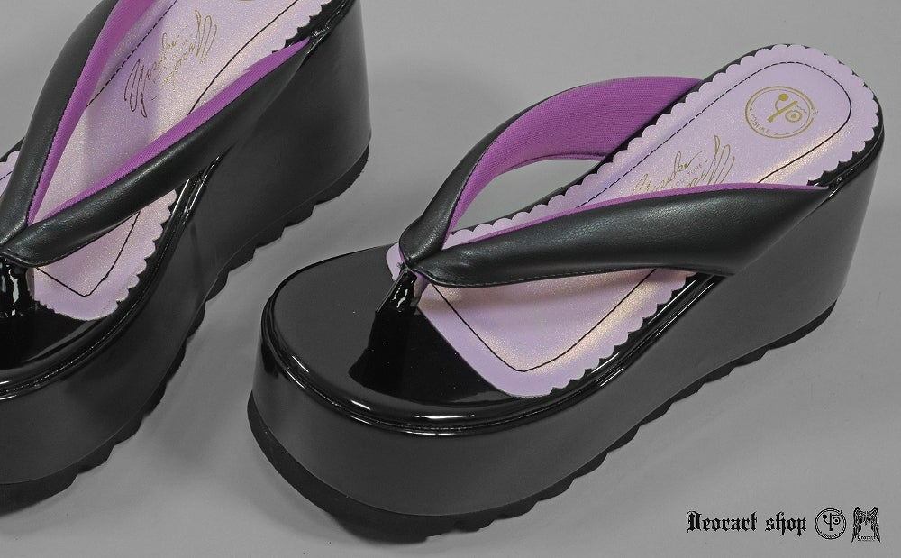 Deorart,ディオラート,通販,サンダル,下駄,鼻緒,黒,ブラック,シューズ,厚底ブーツ,ショートブーツ,かっこいい,かわいい,レディース,ゴシックファッション,V系ファッション,地雷系女子,歩きやすい,疲れにくい