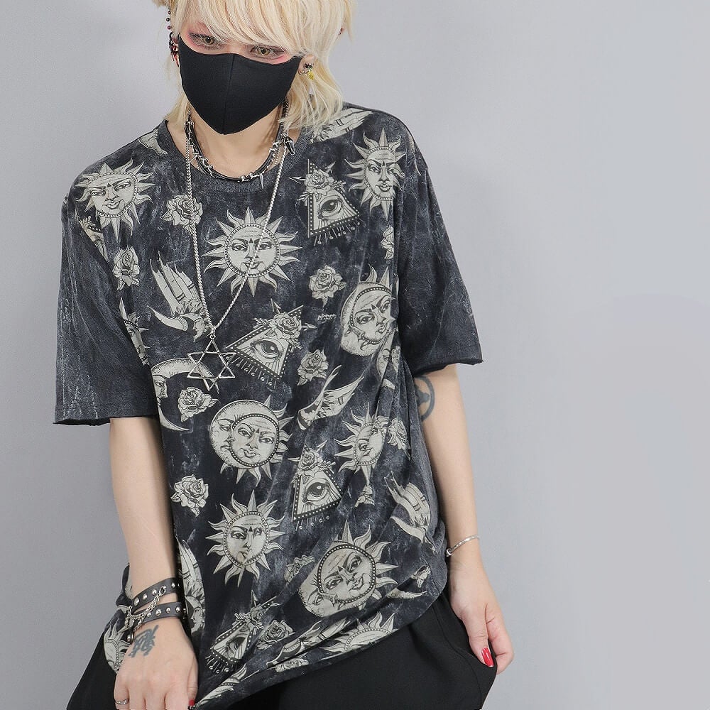 Deorart,ディオラート,通販,ファッション,Tシャツ,オーバーサイズ,ムラ染め,タイダイ,古着,ヴィンテージ,日本未発売,サイバーファッション,ゴス,ゴシック,クトゥルフ,クラーケン,悪魔,神話,平成レトロ,メンズ,レディス,emo,punk,cyber,japan,fashion,rock,harajyuku,