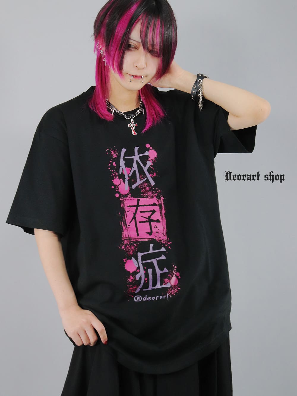 DRTP019 オーバーサイズ・プリント T [依存症 -Addiction-] | Deorart shop