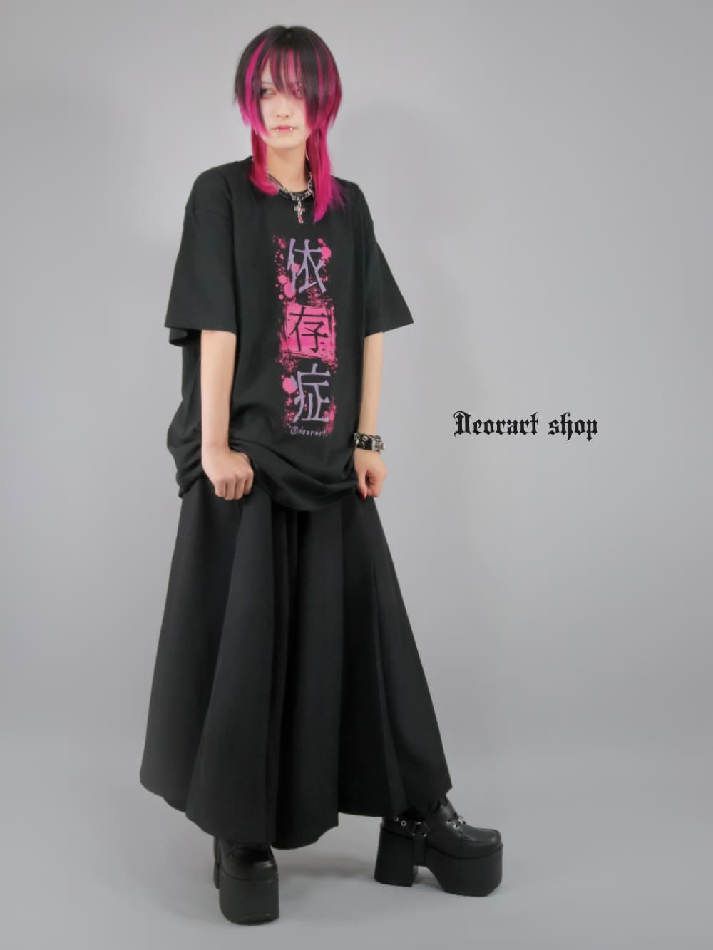 Deorart,ディオラート,通販,ゴシック,文字T,漢字T,バンド,ライブ,オカルト,Tシャツ,病み,メンヘラ,地雷系,オーバーサイズ,ビッグT,メンズ,レディス,通販,ファッション,サブカル,ブランド,emopunk,emo,fashion,KANJI,KAWAII,Vkei