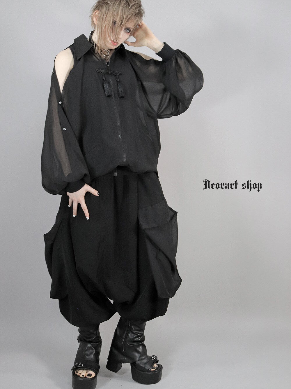 Deorart,ディオラート,通販,ブランド,地雷系,中華風,ネオチャイナ,和風,サイバー,原宿系,ジャージ,シアー,メンズ,レディス,大人,スリット,肩出し,セクシー,透け,V系,goth china,,emo,punk,rock,harajyuku,ゴシック,モード,ファッション,服,