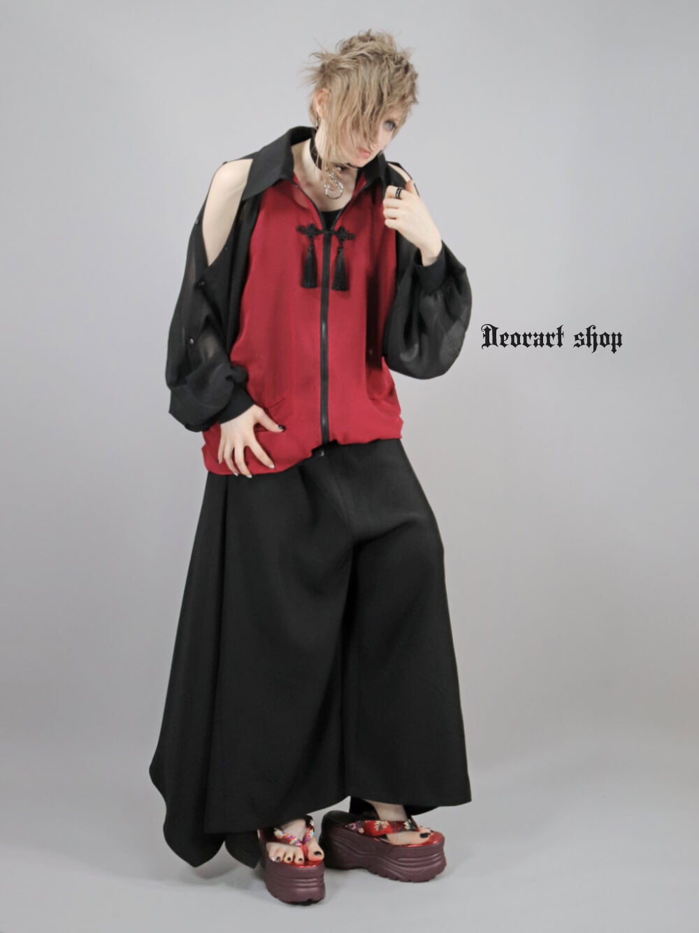 Deorart,ディオラート,通販,ブランド,地雷系,中華風,ネオチャイナ,和風,サイバー,原宿系,ジャージ,シアー,メンズ,レディス,大人,スリット,肩出し,セクシー,透け,V系,goth china,,emo,punk,rock,harajyuku,ゴシック,モード,ファッション,服,