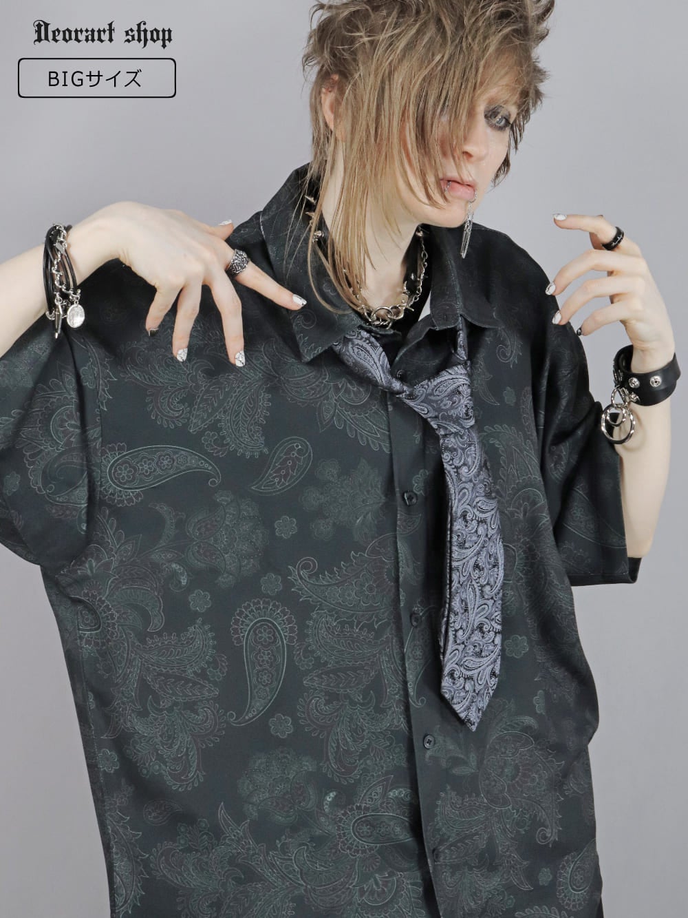 Deorart,ディオラート,ペイズリー,モノトーン,モード,個性派,総柄シャツ,V系シャツ,パーティ,ドレスアップ,オーバーサイズ,メンズ,レディス,おしゃれ,カッコイイ,地雷系,ホスト,ライブ衣装,通販