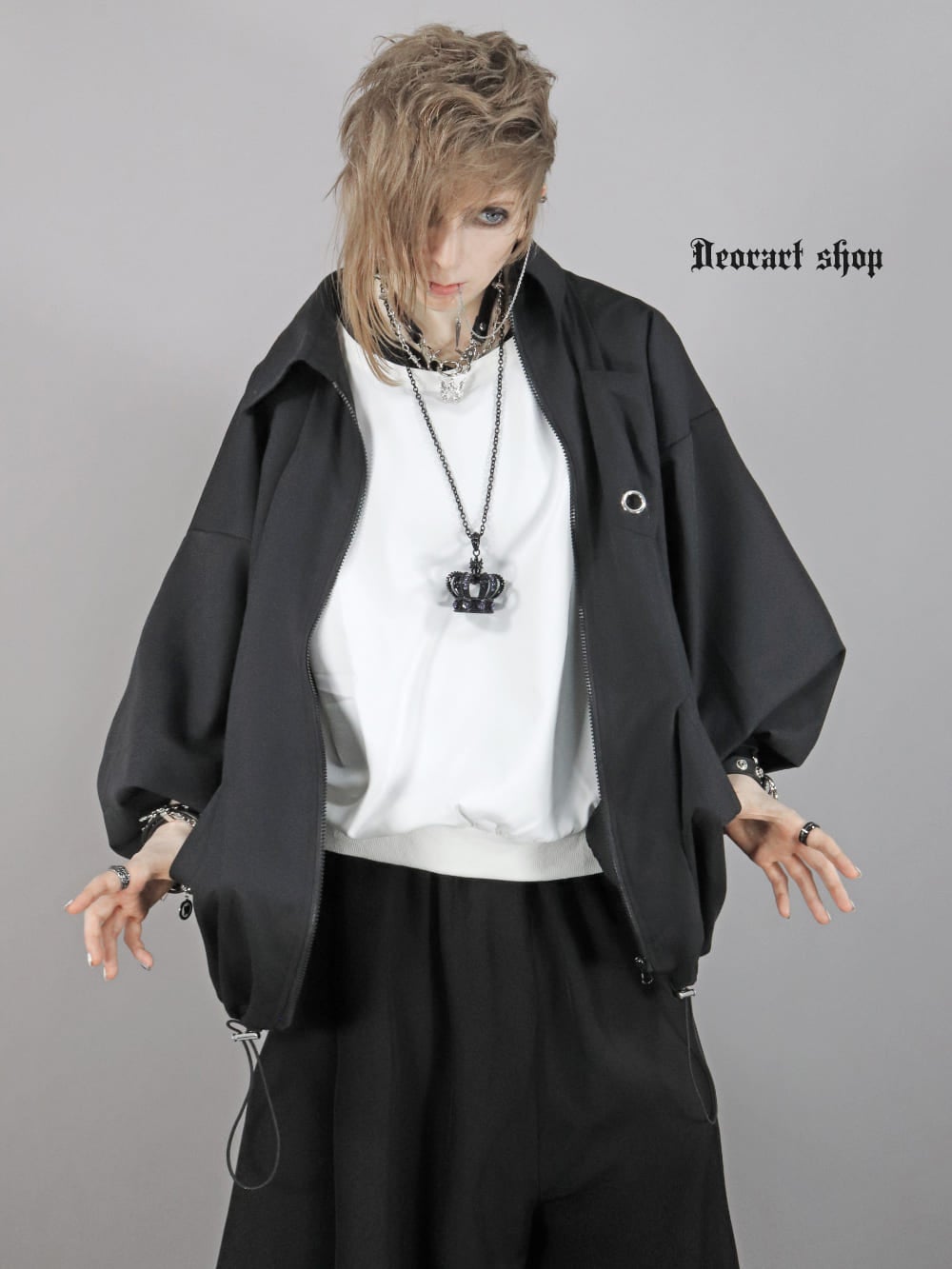 Deorart,ディオラート,モード,ゴシック,ファッション,オーバーサイズ,シャツジャケット,薄手,UV対策,ライトアウター,V系,ヴィジュアル系,ホスト,バンド,シャツ,大人,ライブ,地雷系,衣装,メンズ,レディス,通販,Vkei,anime,goth,emo,fashion,japan,Jrock