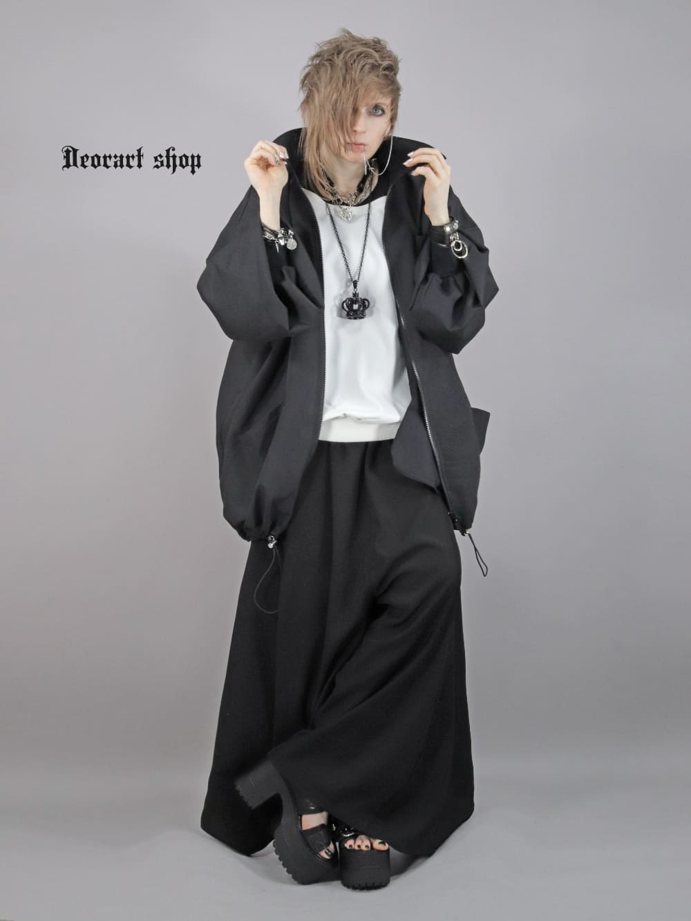 Deorart,ディオラート,モード,ゴシック,ファッション,オーバーサイズ,シャツジャケット,薄手,UV対策,ライトアウター,V系,ヴィジュアル系,ホスト,バンド,シャツ,大人,ライブ,地雷系,衣装,メンズ,レディス,通販,Vkei,anime,goth,emo,fashion,japan,Jrock