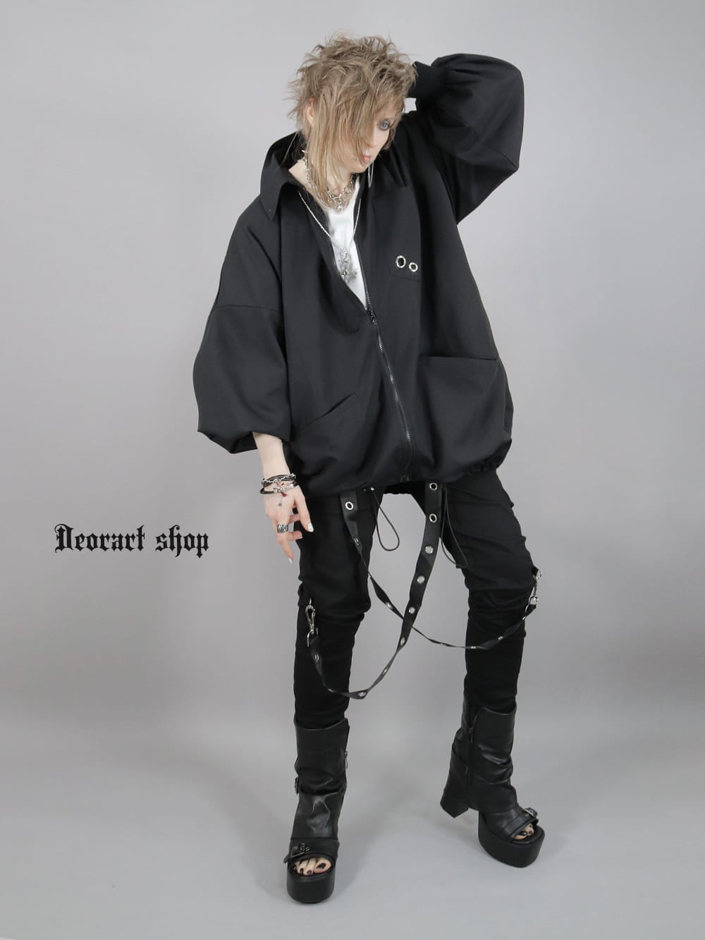 Deorart,ディオラート,モード,ゴシック,ファッション,オーバーサイズ,シャツジャケット,薄手,UV対策,ライトアウター,V系,ヴィジュアル系,ホスト,バンド,シャツ,大人,ライブ,地雷系,衣装,メンズ,レディス,通販,Vkei,anime,goth,emo,fashion,japan,Jrock