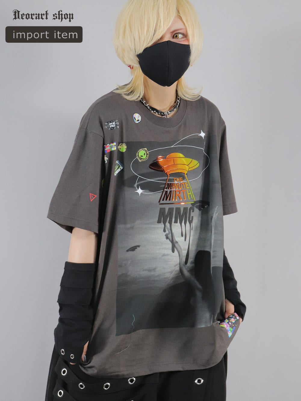 Deorart,ディオラート,通販,レトロ,Y2K,ファッション,Tシャツ,オーバーサイズ,BIGサイズ,古着,ヴィンテージ,日本未発売,サイバーポップ,サイバーファッション,ゴス,ゴシック,UFO,オカルト,平成レトロ,メンズ,レディス,V系,emo,punk,cyber,japan,fashion,rock,harajyuku,大きいサイズ,モード,服