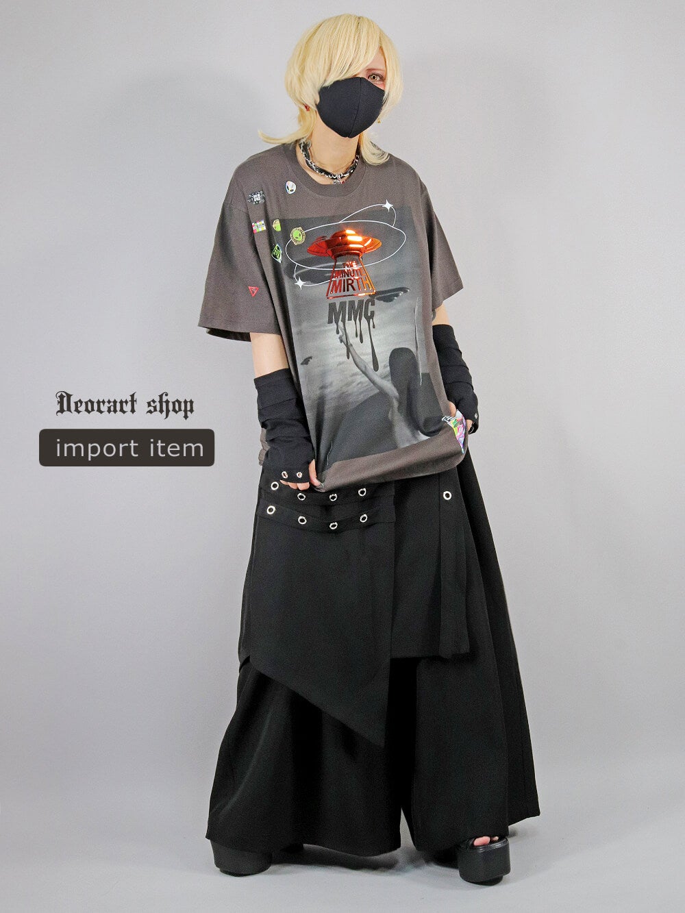 Deorart,ディオラート,通販,レトロ,Y2K,ファッション,Tシャツ,オーバーサイズ,BIGサイズ,古着,ヴィンテージ,日本未発売,サイバーポップ,サイバーファッション,ゴス,ゴシック,UFO,オカルト,平成レトロ,メンズ,レディス,V系,emo,punk,cyber,japan,fashion,rock,harajyuku,大きいサイズ,モード,服