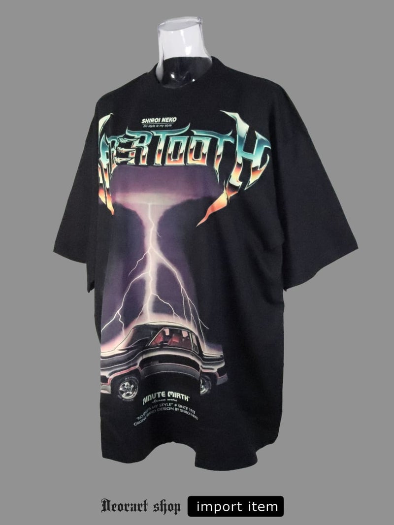 Deorart,ディオラート,通販,レトロ,Y2K,ファッション,Tシャツ,オーバーサイズ,BIGサイズ,古着,ヴィンテージ,日本未発売,クラシックカー,ヒストリックカー,レトロカー,メタルバンド,落雷,かみなり,サンダー,プリントT,平成レトロ,メンズ,レディス,V系,emo,punk,cyber,japan,fashion,rock,harajyuku,大きいサイズ,モード,服