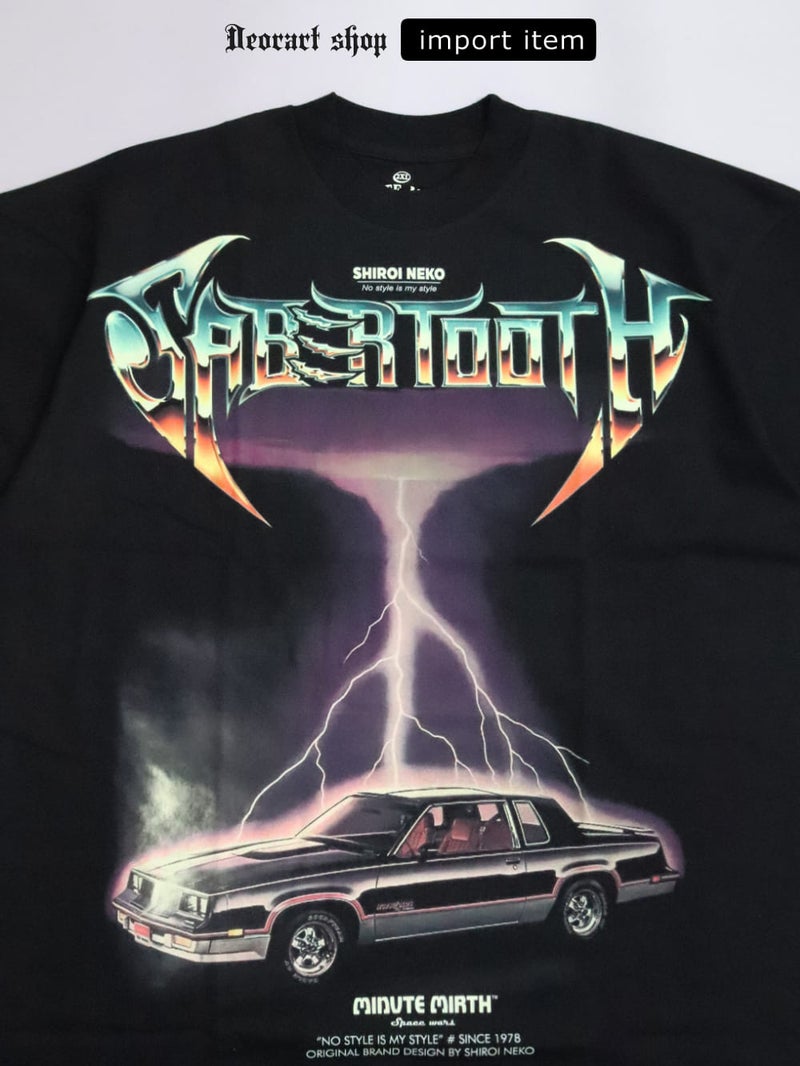 Deorart,ディオラート,通販,レトロ,Y2K,ファッション,Tシャツ,オーバーサイズ,BIGサイズ,古着,ヴィンテージ,日本未発売,クラシックカー,ヒストリックカー,レトロカー,メタルバンド,落雷,かみなり,サンダー,プリントT,平成レトロ,メンズ,レディス,V系,emo,punk,cyber,japan,fashion,rock,harajyuku,大きいサイズ,モード,服
