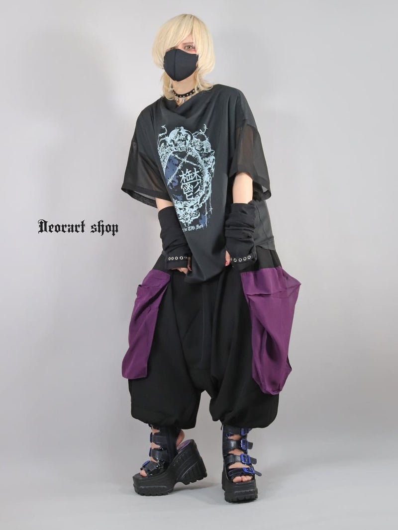 Deorart,ディオラート,通販,地雷系,原宿系,鬱,漢字T,メッセージT,ホラー,ファッション,Tシャツ,オーバーサイズ,BIGサイズ,ゴス,ゴシック,メンズ,レディス,V系,goth,emo,punk,cyber,kanji,japan,fashion,rock,harajyuku,大きいサイズ,モード,服