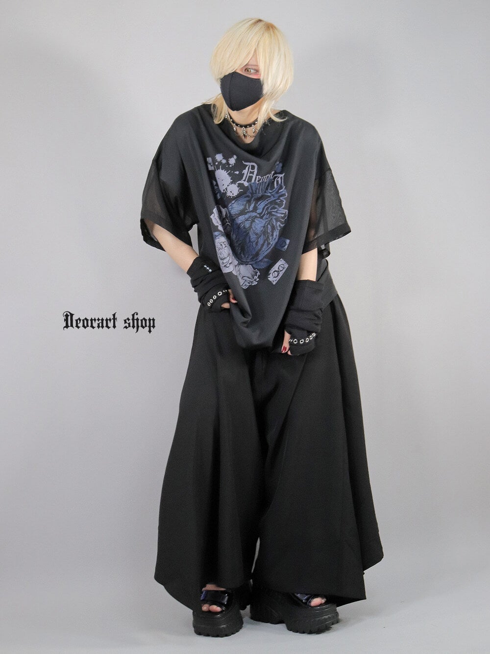 Deorart,ディオラート,通販,地雷系,原宿系,薔薇,バラ,心臓,ホラー,ファッション,Tシャツ,オーバーサイズ,BIGサイズ,ゴス,ゴシック,メンズ,レディス,Vgoth,emo,punk,cyber,japan,fashion,rock,harajyuku,大きいサイズ,モード,服
