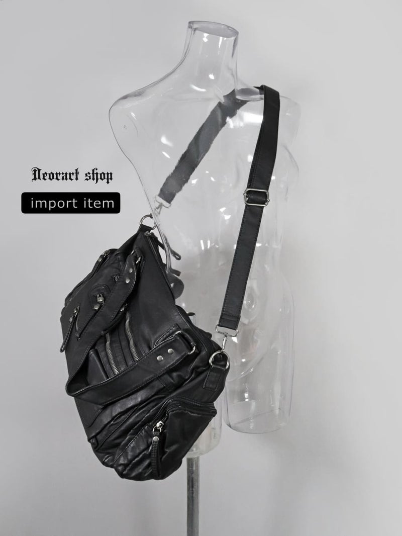 Deorart,ゴシックパンク,Y2K,地雷系,V系,バッグ,ショルダー,肩掛け,ボストンバッグ,スタッズ,メンズ,レディス,ライブ,通販,ヴィジュアル系,20代,30代,40代,かっこいい,プレゼント,ギフト