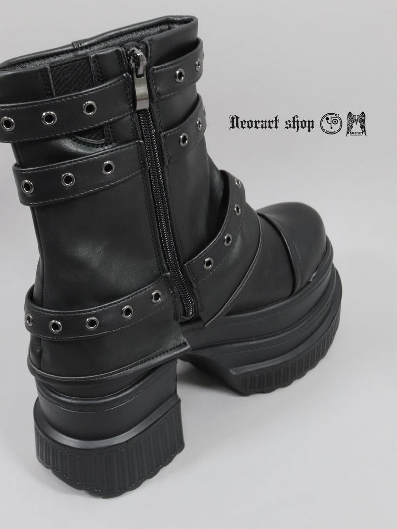 Deorart,ディオラート,通販,ブーツ,黒,ブラック,シューズ,スタッズ,ハーネス,厚底ブーツ,ショートブーツ,かっこいい,メンズ,レディース,ゴシック,V系,地雷系,原宿,歩きやすい,疲れにくい